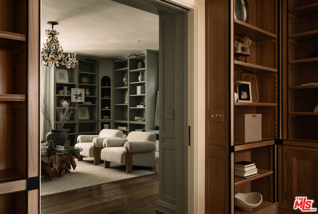 Image 32 of 48 For 771 Garden Lane