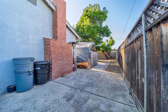 1599 Rebel Way, San Jose CA: https://media.crmls.org/mediaz/43ce4335-a402-4c8d-a953-eb9ac073e7df.jpg