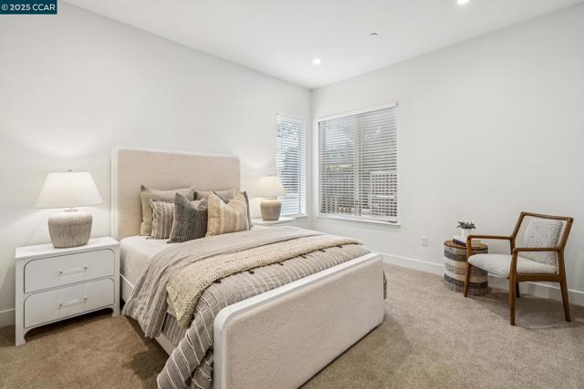 1756 Cole Ave, Walnut Creek CA: https://media.crmls.org/mediaz/43ce7610-2e96-4f5b-b096-135ef858d090.jpg