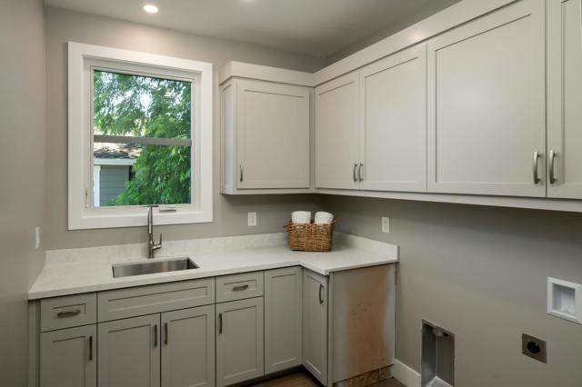195 N 3rd Street, Campbell CA: https://media.crmls.org/mediaz/43ced265-8eba-465f-939c-453696664544.jpg