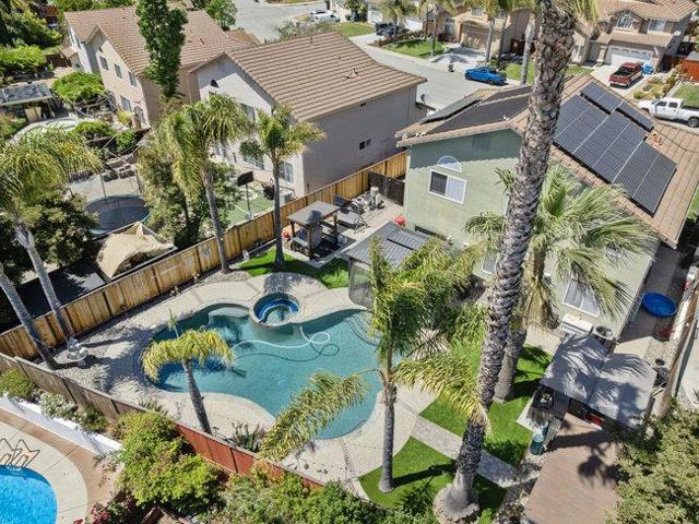 1650 Mimosa Street, Hollister CA: https://media.crmls.org/mediaz/43cf3ccc-346d-4fcc-99ad-07467f216e94.jpg