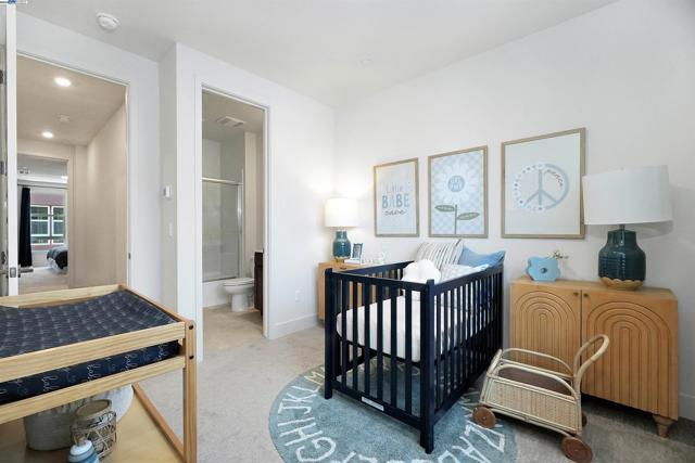 2119 Stanford Street, Alameda CA: https://media.crmls.org/mediaz/43d1b9a4-ef7d-4035-8bf1-cc3d1c20dc5b.jpg