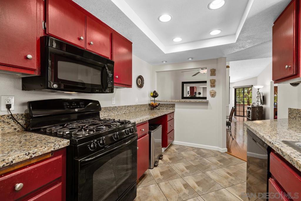 MLS #250034854SD img 14