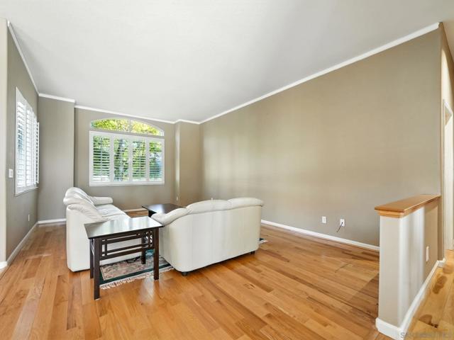 3097 High Meadow Ln, San Jose CA: https://media.crmls.org/mediaz/43d3f77d-73d5-4e0e-ba3b-e29c731ae822.jpg