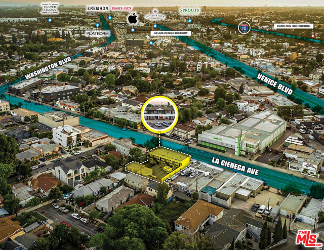 2646 La Cienega Avenue, Los Angeles CA: https://media.crmls.org/mediaz/43d40a06-2b65-471c-b398-664d7f88a241.jpg