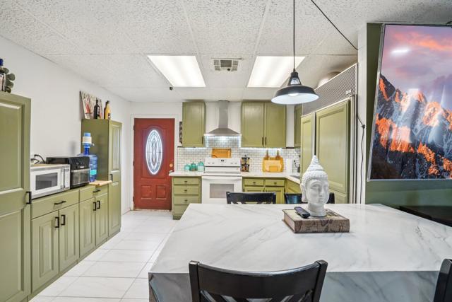 Image 12 of 44 For 2154 Riviera Circle