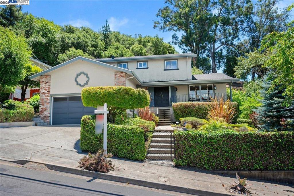 3457 Hackamore Dr