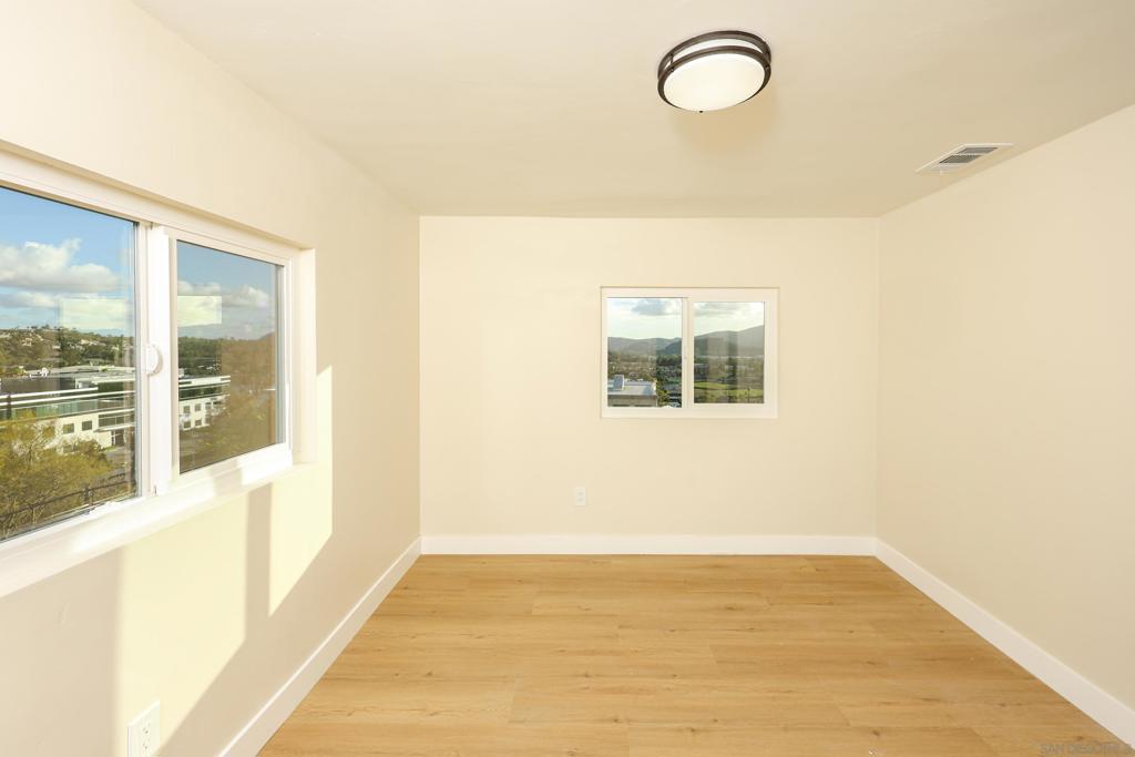 103 Howell Heights - photo 20