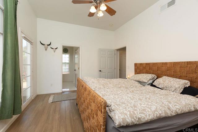 229 Holly Road, El Cajon CA: https://media.crmls.org/mediaz/43d75091-2e35-4601-ab4d-83c6e4a1ee2b.jpg