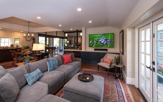 Detail Gallery Image 3 of 11 For 17925 Avenida Alondra, Rancho Santa Fe,  CA 92067 - 4 Beds | 4/1 Baths