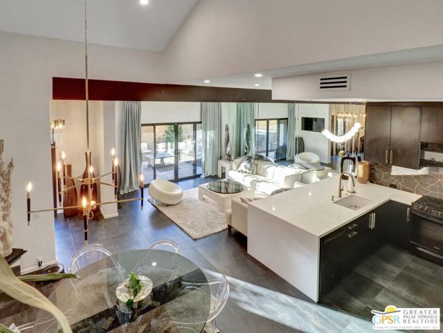 73429 Foxtail Lane, Palm Desert CA: https://media.crmls.org/mediaz/43d98425-6094-442f-b74a-b2da2c5aa813.jpg