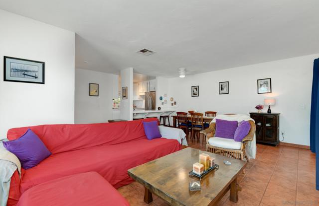 10790 Riderwood Ter, Santee CA: https://media.crmls.org/mediaz/43d9a1eb-9560-4aae-b5c0-4c5c83fe040e.jpg