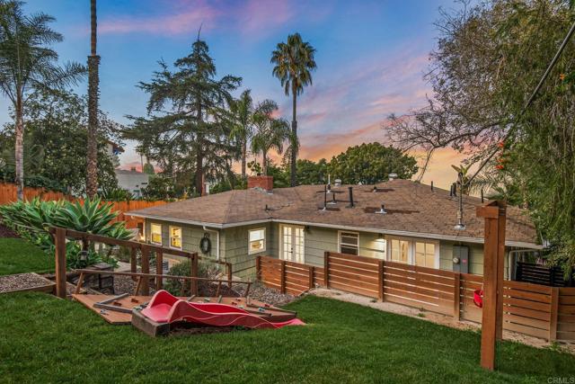 Detail Gallery Image 27 of 71 For 4444 Beverly Dr, La Mesa,  CA 91941 - 4 Beds | 3 Baths