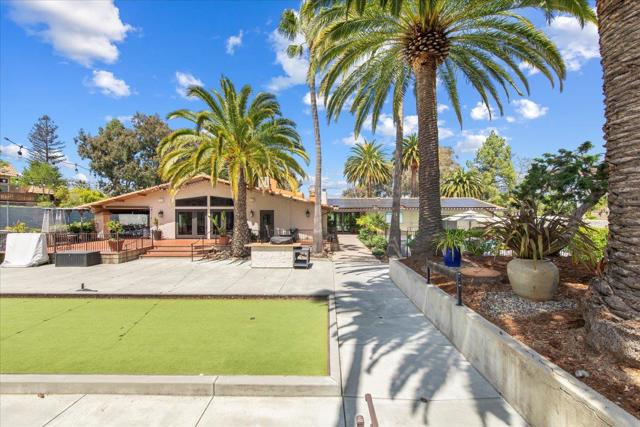 105 Calle Nivel, Los Gatos CA: https://media.crmls.org/mediaz/43da181c-16cb-4a2a-a4fe-fe5402bdccc2.jpg