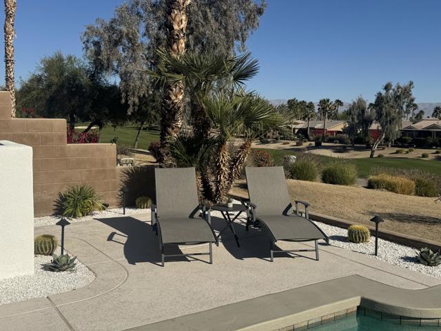 61722 Topaz Drive, La Quinta CA: https://media.crmls.org/mediaz/43da7a93-a25a-4c94-8255-5659e1f6ded5.jpg