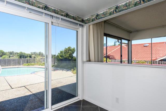 90 Conejo Drive, Millbrae CA: https://media.crmls.org/mediaz/43dab9e9-0281-4dd0-ad64-d3a8acade709.jpg