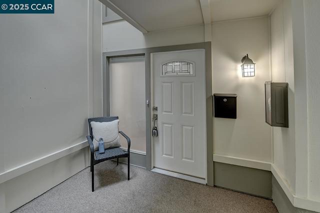 1459 Rockledge Ln, Walnut Creek CA: https://media.crmls.org/mediaz/43db7f93-c812-4b6a-a3d6-5447f4c773b2.jpg