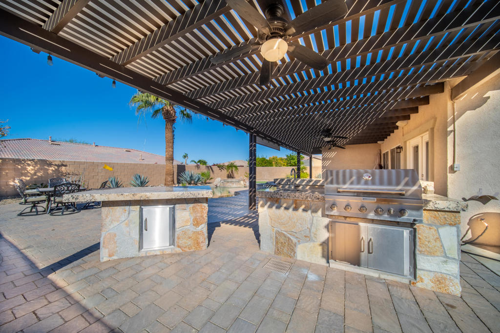 MLS #219138541DA image #16