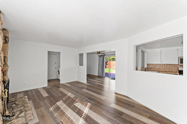 Detail Gallery Image 21 of 45 For 2101 Rhonda St, Oxnard,  CA 93036 - 3 Beds | 2/1 Baths