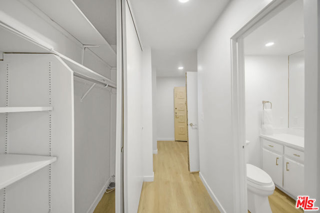 1010 Hammond Street, West Hollywood CA: https://media.crmls.org/mediaz/43dc841f-b573-4415-b026-2b9147724abd.jpg