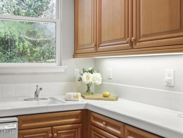 Detail Gallery Image 58 of 73 For 181 via Sandra, Newbury Park,  CA 91320 - 5 Beds | 6/1 Baths