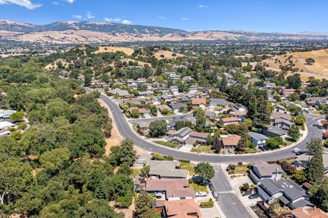 14530 De Anza Court, Morgan Hill CA: https://media.crmls.org/mediaz/43dd8c75-18af-4189-b130-5b4acf19e28f.jpg