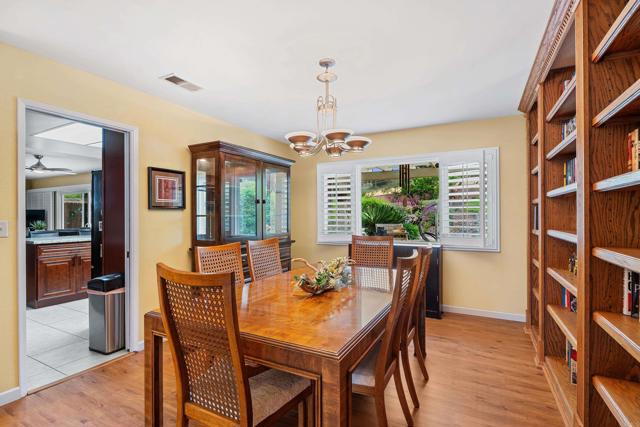 3812 Wild Oats Ln, Bonita CA: https://media.crmls.org/mediaz/43ddb184-f92d-493e-8d02-4feb17499fe9.jpg