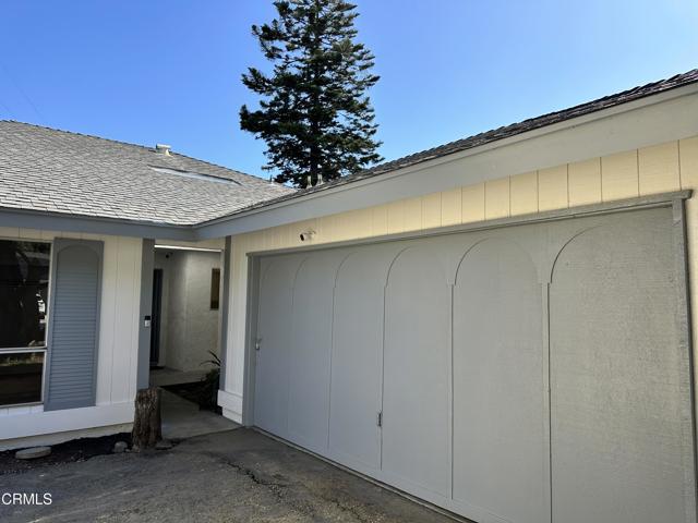 6368 Hunter Street, Ventura CA: https://media.crmls.org/mediaz/43df7d48-a6c5-4d2b-9774-265fbe24d3b9.jpg