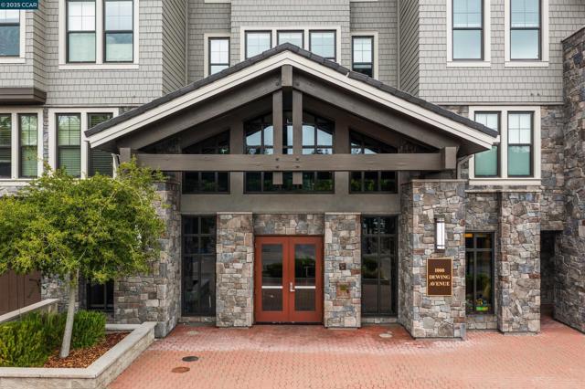 1000 Dewing Ave, Lafayette CA: https://media.crmls.org/mediaz/43dffbe8-b83b-4805-8cbc-d5afd02d9755.jpg