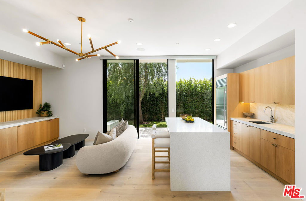 MLS #25613857 image #42