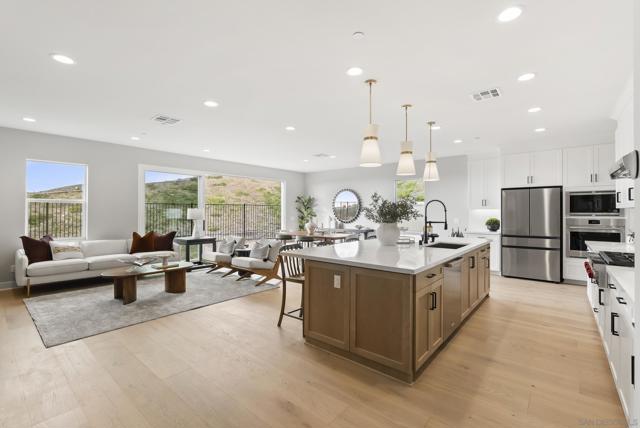 1238 Topanga Dr, San Marcos CA: https://media.crmls.org/mediaz/43e23a80-7b93-4025-a380-40aed2cd9412.jpg