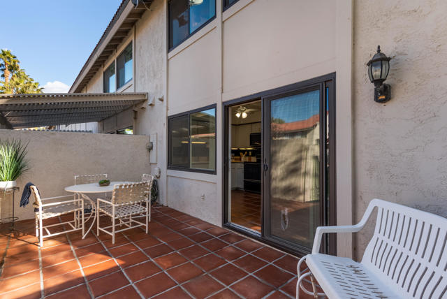 6175 Montecito Drive, Palm Springs CA: https://media.crmls.org/mediaz/43e3d851-c421-4395-aaed-25c5b160eb41.jpg