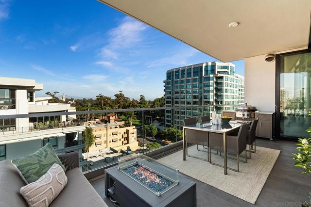2604 5th Ave, San Diego CA: https://media.crmls.org/mediaz/43e5dc00-7f16-47f4-839c-82006601e657.jpg