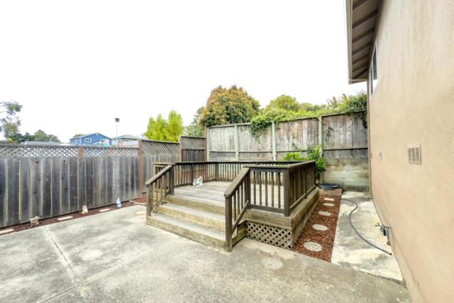 572 Cherry Avenue, San Bruno CA: https://media.crmls.org/mediaz/43e62268-0462-4161-9026-f0f63e199222.jpg