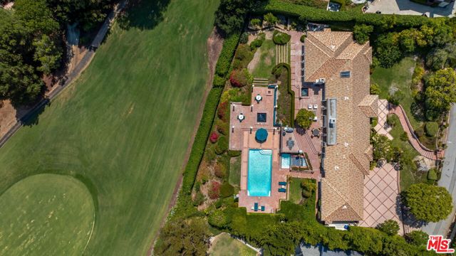 Drew Fenton | 10820 Ambazac Way Los Angeles CA | MLS: 7585443