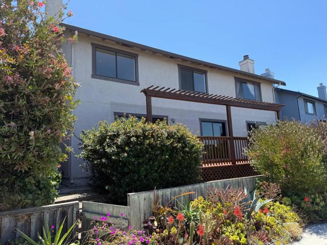 159 Port Royal Avenue, Foster City CA: https://media.crmls.org/mediaz/43e757ec-a189-4d58-9562-03fedc7d12a4.jpg