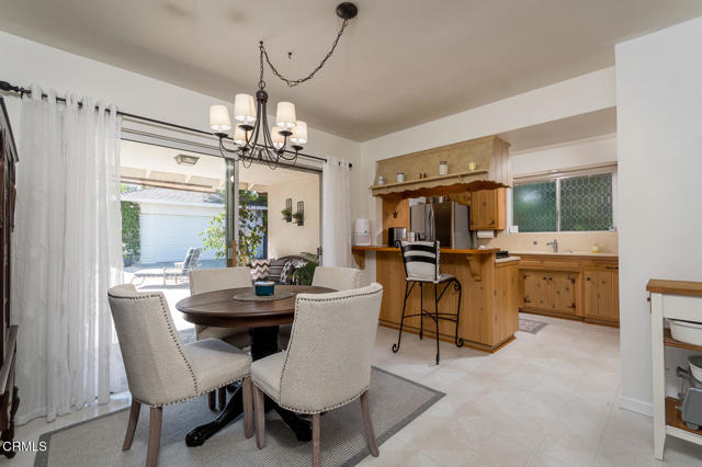 4841 Hill Street, La Canada Flintridge CA: https://media.crmls.org/mediaz/43e76a95-20af-4c07-bdf2-ccc28a921a1c.jpg