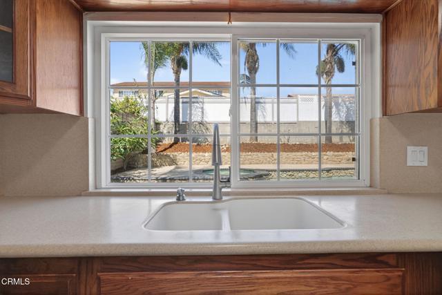 Detail Gallery Image 17 of 49 For 747 Southwick St, Santa Paula,  CA 93060 - 4 Beds | 2 Baths