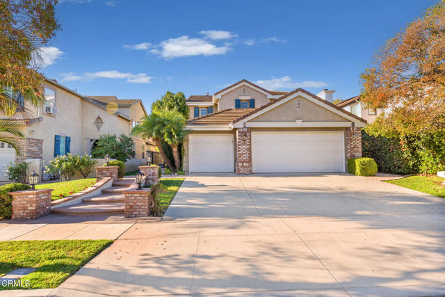 Detail Gallery Image 1 of 31 For 4894 via Aurora, Newbury Park,  CA 91320 - 4 Beds | 3 Baths