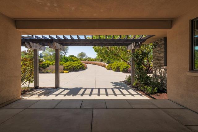 5 Redberry, Portola Valley CA: https://media.crmls.org/mediaz/43ecb106-df74-420f-b684-f1dc616a3f10.jpg