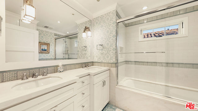 538 14th Street photo 18