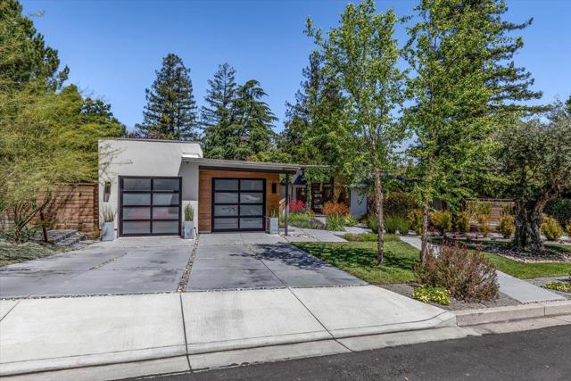 15902 Rochin Terrace, Los Gatos CA: https://media.crmls.org/mediaz/43ef2518-2381-470d-94f0-3618aa62d071.jpg
