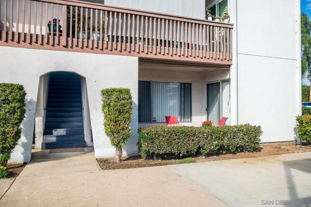 279 Moss St, Chula Vista CA: https://media.crmls.org/mediaz/43f00845-ab24-4124-8d8d-25d6e75586af.jpg