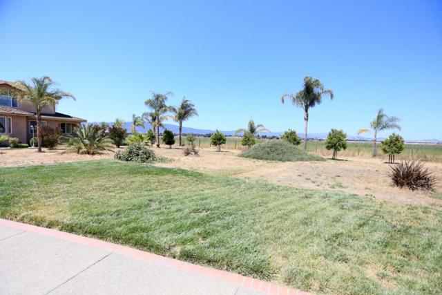 2736 Ferguson Road, Gilroy CA: https://media.crmls.org/mediaz/43f0d0ae-b5d2-4589-a7b4-2136c26f45dd.jpg