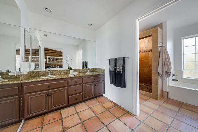 Detail Gallery Image 16 of 40 For 15420 Sierra Grande, Valley Center,  CA 92082 - 4 Beds | 3 Baths