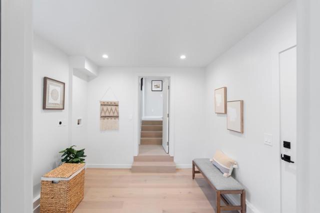 2105 Stratford Way, San Mateo CA: https://media.crmls.org/mediaz/43f187e7-7b61-4714-8029-8ba07fcdfcf1.jpg