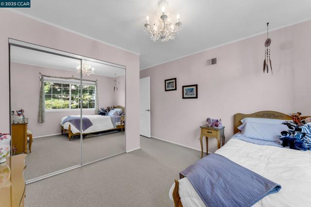 102 Monasterio Ct, San Ramon CA: https://media.crmls.org/mediaz/43f2e82d-2b9f-4436-969e-c9bb00bc2cdb.jpg