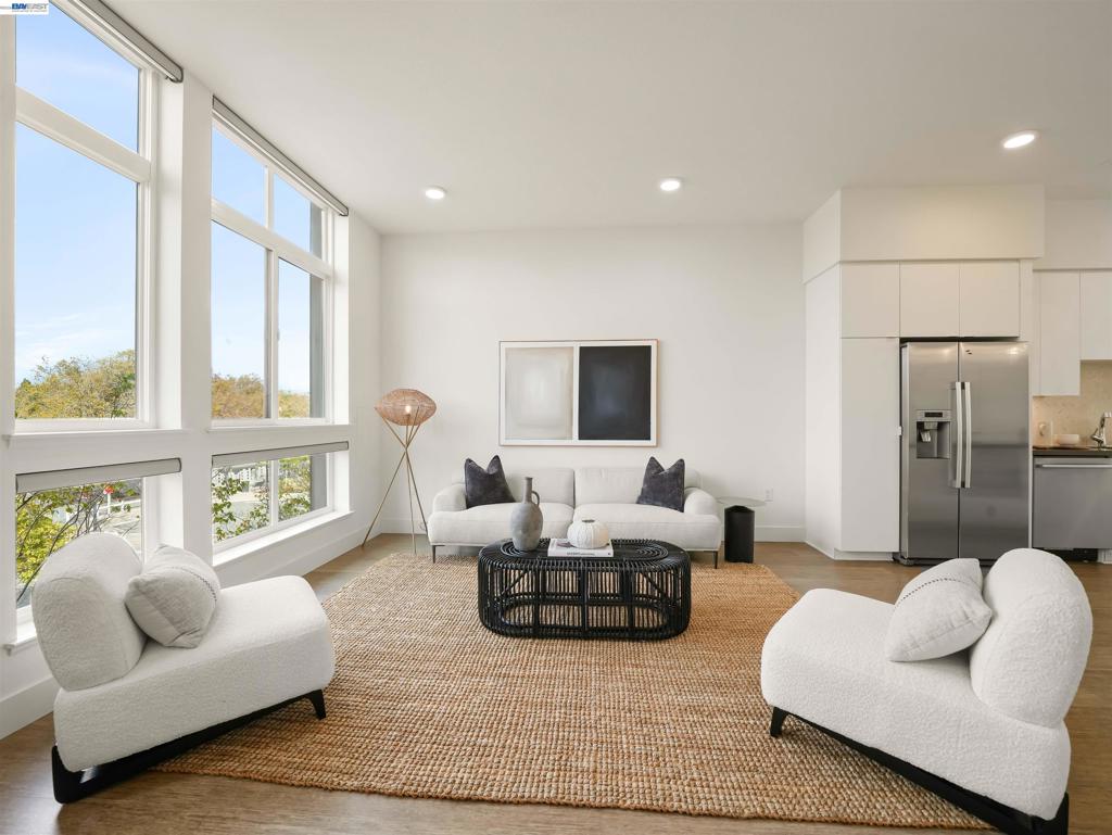 3768 Capitol Ave #309B