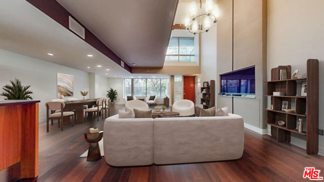 1155 S Grand Avenue, Los Angeles CA: https://media.crmls.org/mediaz/43f42d23-f40c-4359-98dd-b84af4514428.jpg
