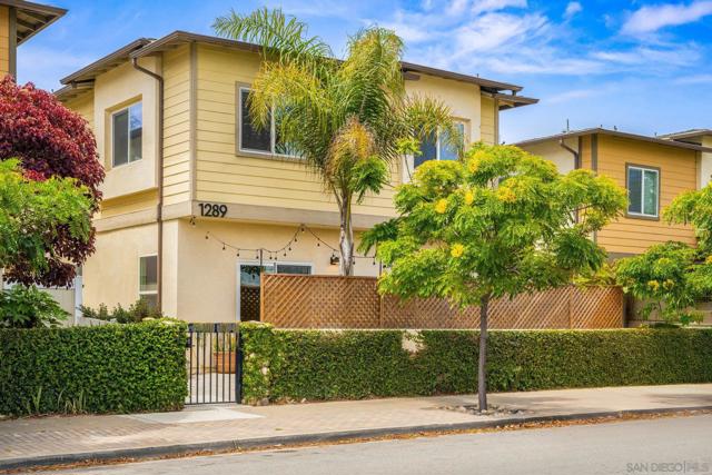 1289 Donax, Imperial Beach CA: https://media.crmls.org/mediaz/43f43e6f-5ca6-4935-a8e2-c976b770e923.jpg